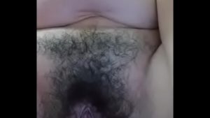 mbbg khoe lồn dâm nhiều lông thích mắt quá