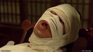 Tân Kim Bình mai bị bắt nhưng vẫn yêu cầu được chịch nhau một lần cuối cùng trước khi chết