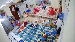 Hack camera phòng massage